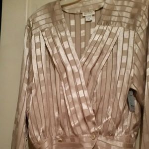 Nicola Champagne Button Front Blouse NWR Sz 14